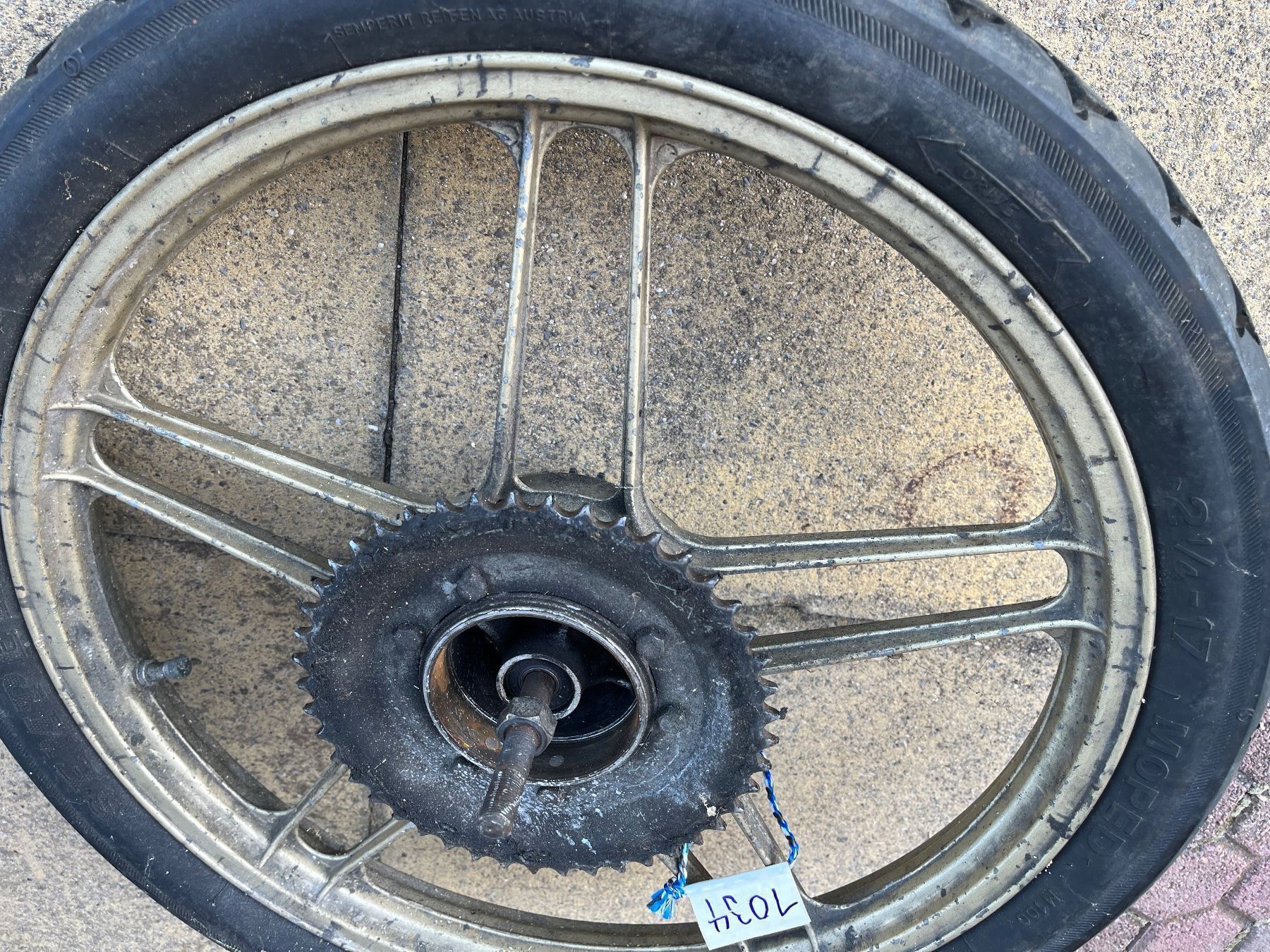 Puch Parti ricambio per ciclomotori: Puch Maxi/X30 Hinterrad – Difettoso da Fahrni b. Thun venduto da berger_tuning34 1