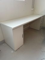 Table, desk - GRATIS