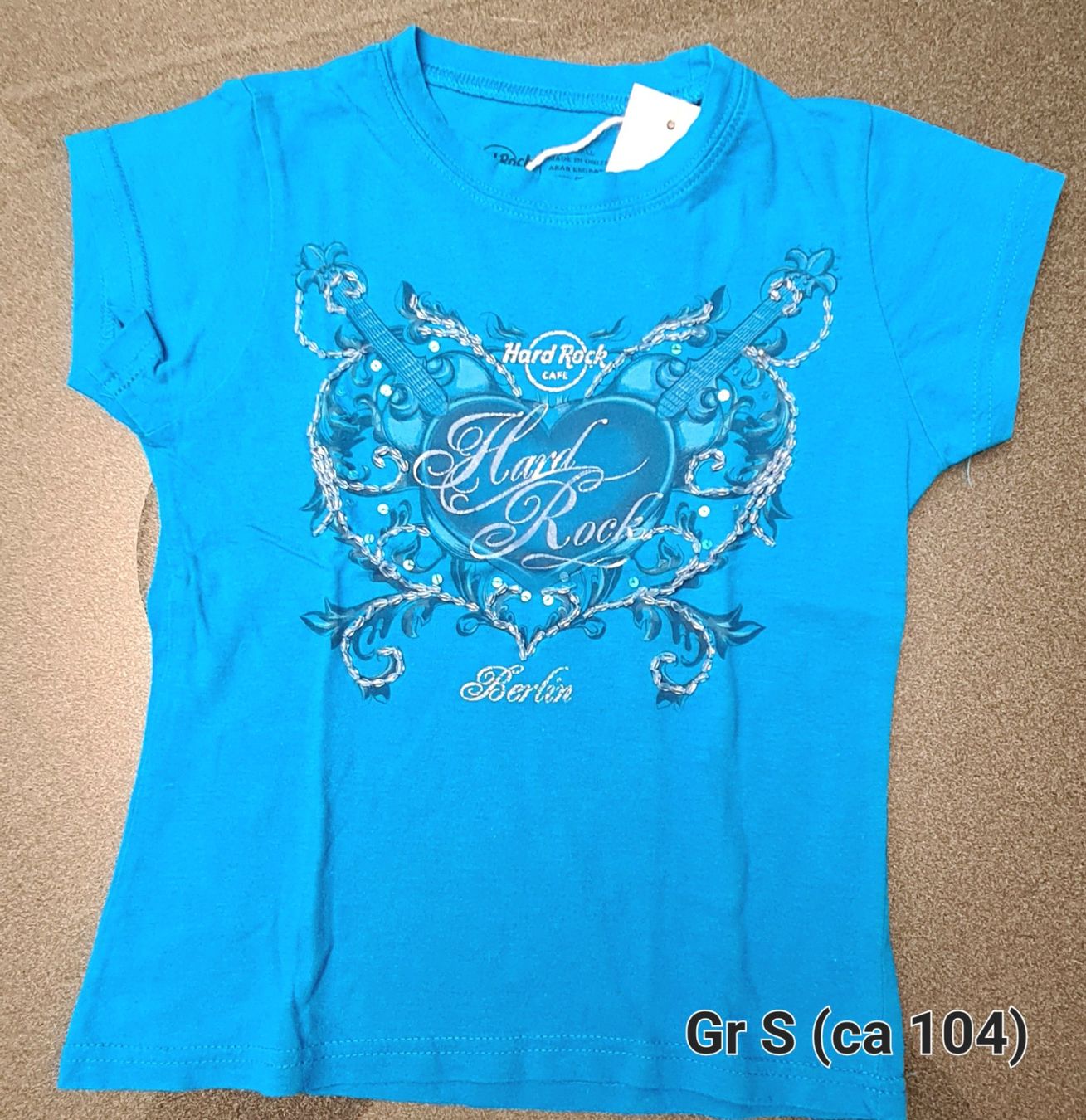 Hard Rock Cafe Camicette, T-shirt & Top: Hard Rock Cafe Berlin Gr 122 – Usato da Meggen venduto da everydaysale