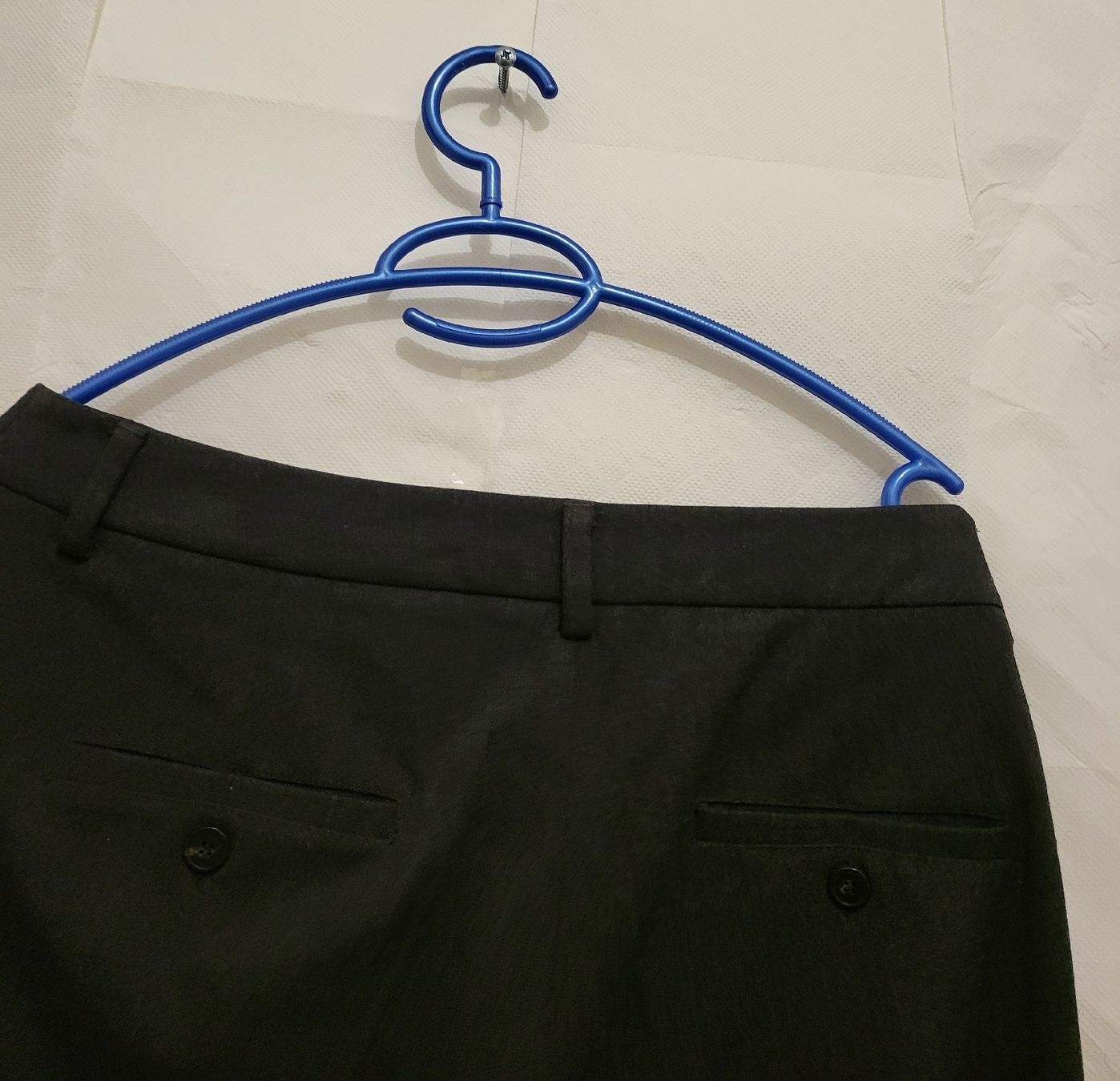 Max Mara Pantaloni: Pantalon  Laine MaxMara Weekend, taille 40 – Usato da Niedergösgen venduto da Eva2410 3