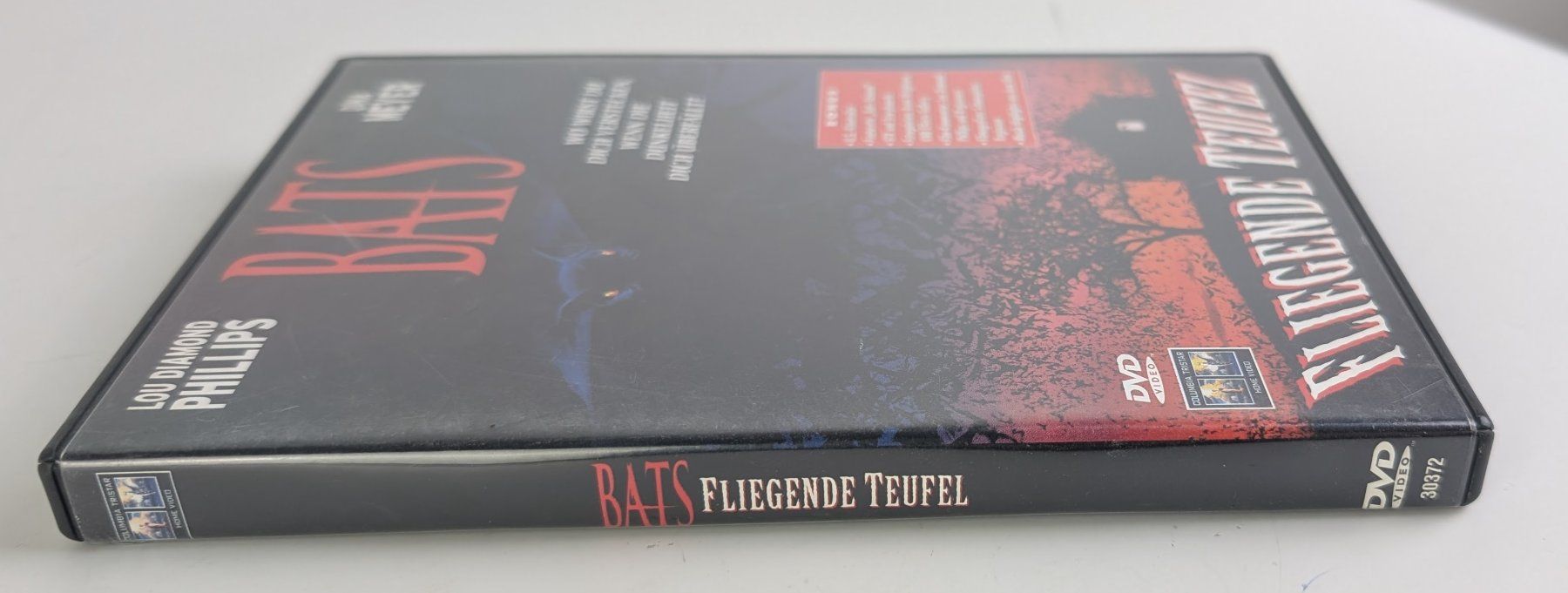 Tutti i DVDs: Bats,  Fliegende Teufel - Horror DVD – Usato da Zürich venduto da axolottchen 2