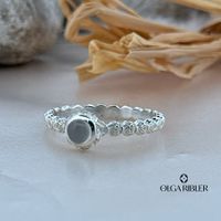 Feiner Mondstein Ring Grösse 58