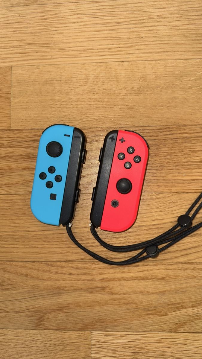 Nintendo Konsolen: Nintendo Switch OLED Weiss + Pro Controller + 4 Joy-Cons – Neu (gemäss Beschreibung) aus Birsfelden von Vossi2 8