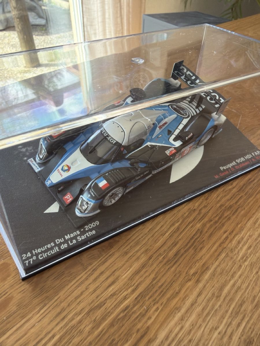 Peugeot Modellautos: Peugeot 908 HDI FAP Le Mans 2009 – Neu und originalverpackt aus La Chaux-de-Fonds von JeanLeHerisson