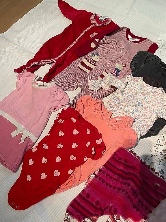Lotti & Set di vestiti: Mädchenkleider Grösse 68 – Usato da Dietlikon venduto da moischa 3