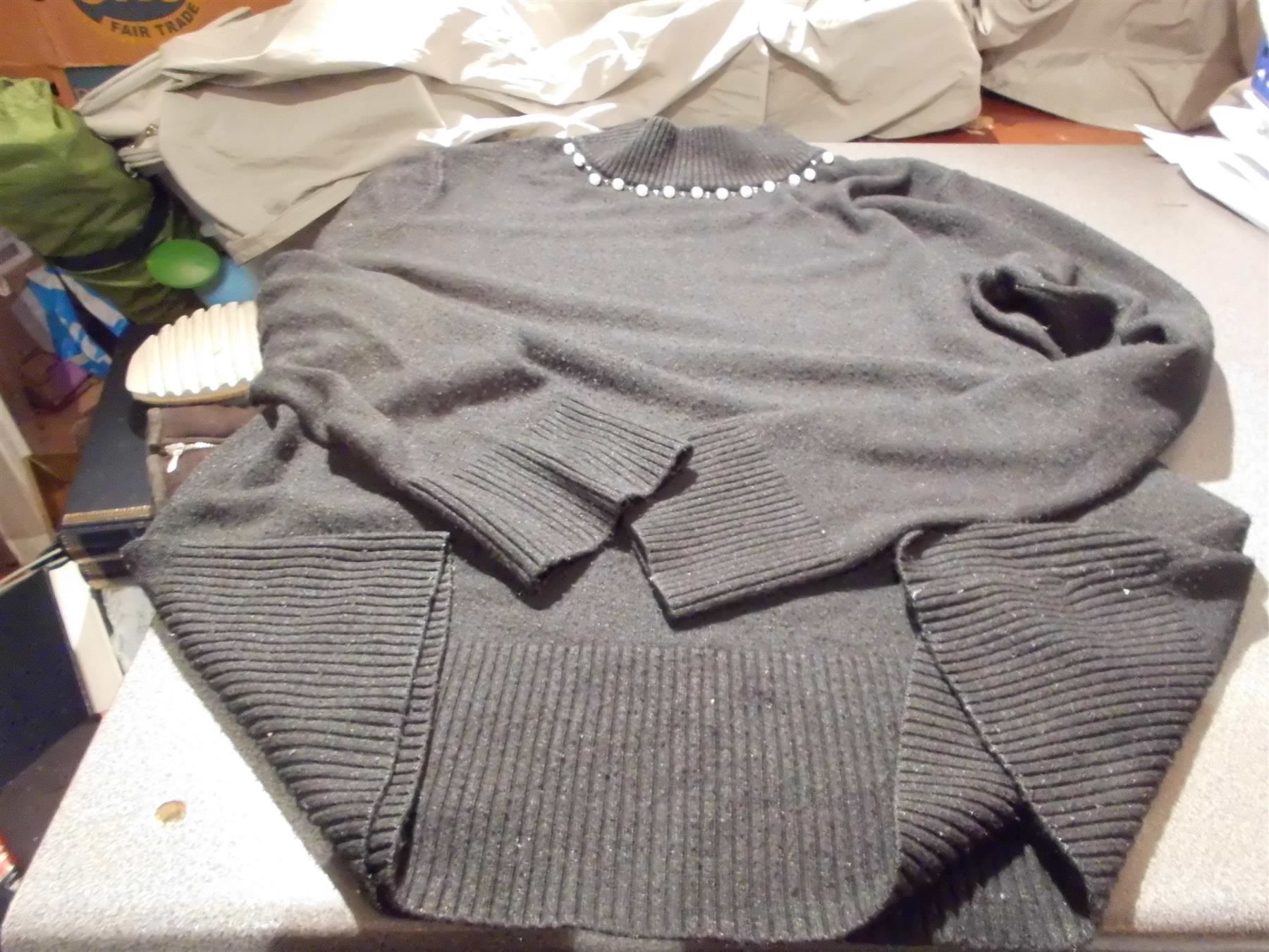 C&A Pullover & Sweatshirts: Pullover Grösse L, Canda C&A, schwarz/ve – Gebraucht aus Zürich von Motzkuh