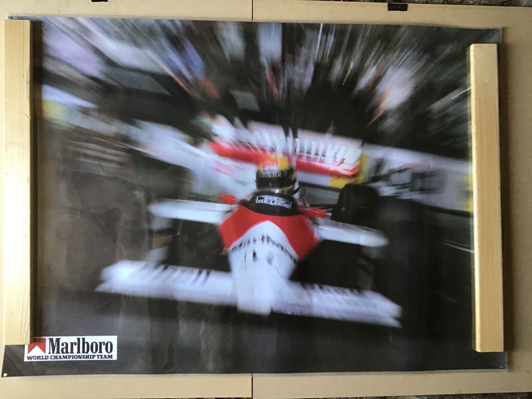 Poster & Bilder: Publicité Ayrton Senna – Gebraucht aus Némiaz (Chamoson) von Patoshi 1