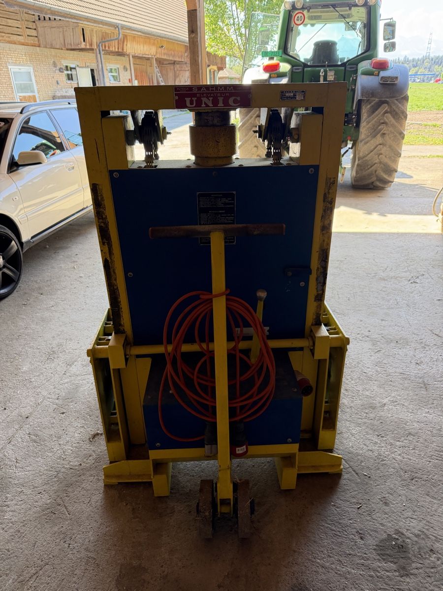 Piattaforme elevatrici & Crick: Autolift – Usato da Oppligen venduto da Aenschu06 2