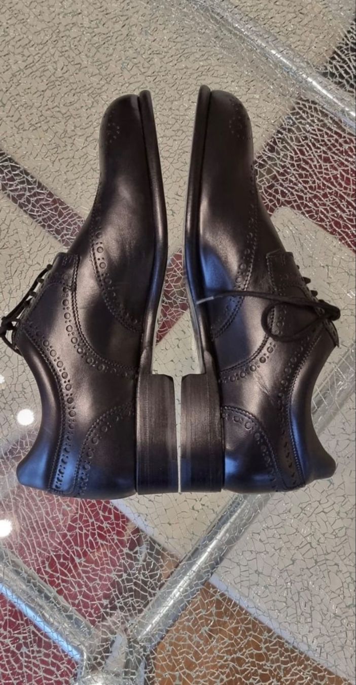 Scarpe da uomo: Risch Schuh Derby Eugenio in Nero Gr.6 / Gr. 40 – Usato da Chur venduto da spicebone 8