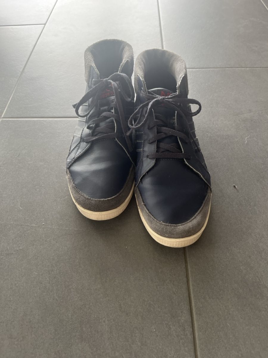 Adidas Scarpe da uomo: Adidas Neo Label Schuhe Gr.42 2/3 – Usato da Fulenbach venduto da F8