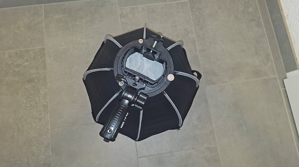 Ersatzteile: Schnellverschluss Oktagon Softbox mit Grid – Gebraucht aus Luterbach von akvp17 4