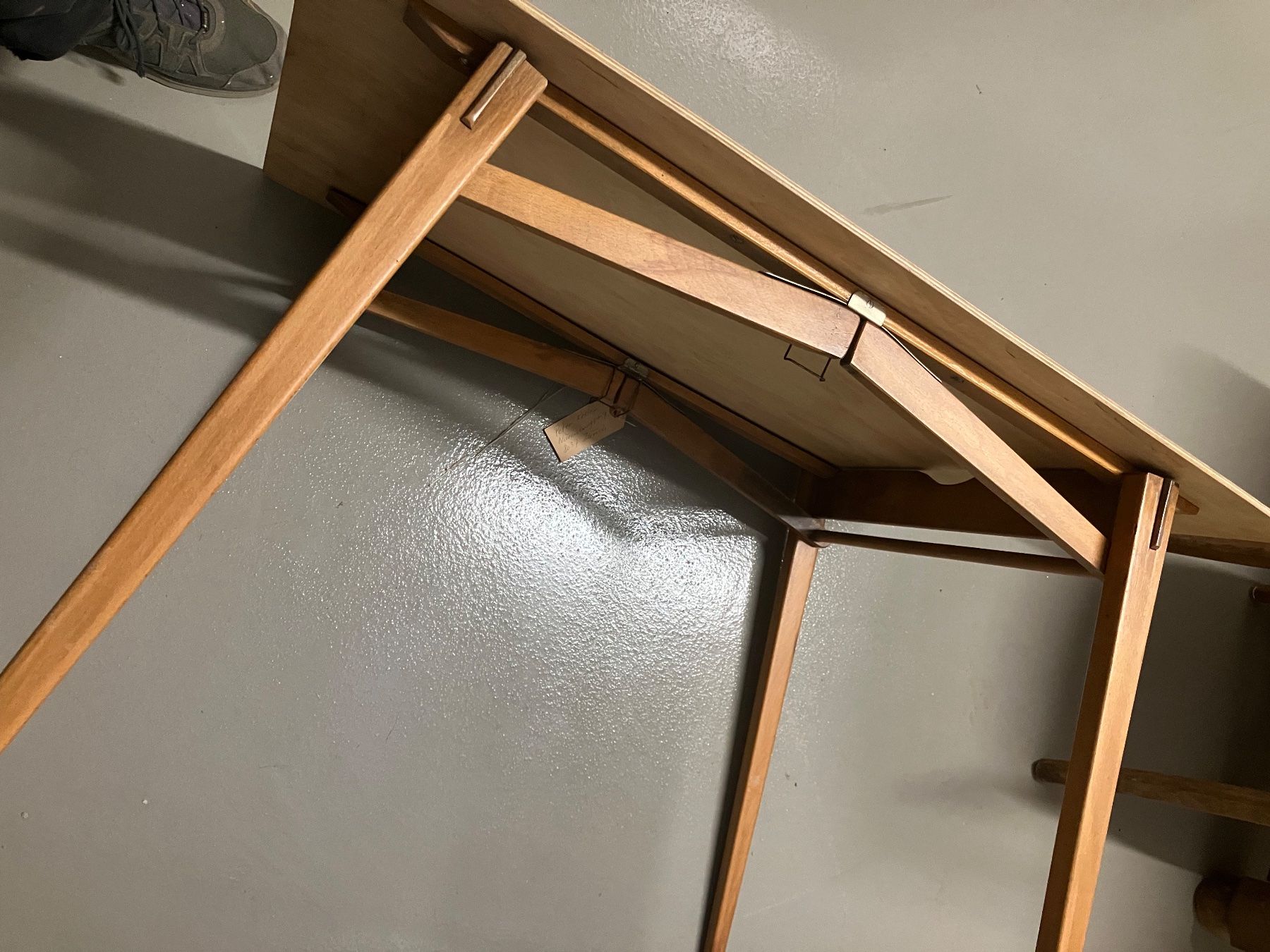 Set de table et chaises: Klapphocker und Klapptisch – D'occasion à Zürich par Ideal0 5