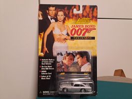 Johnny Lightning Aston Martin DB5 James Bond 007