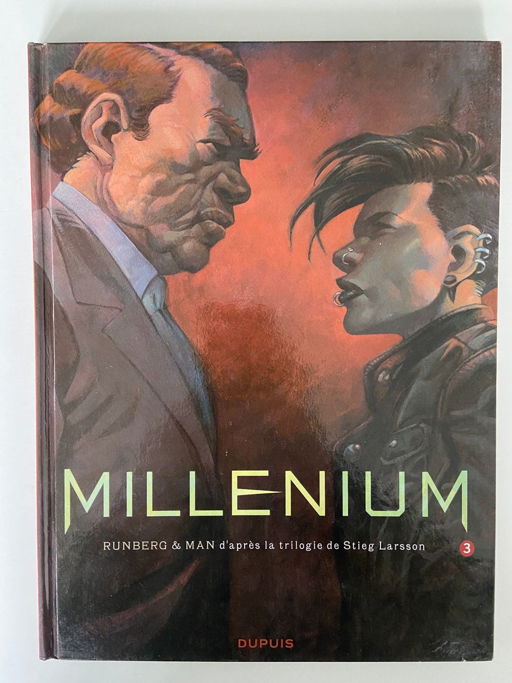 BD: MILLENIUM / TOME 3 (EO) – D'occasion à Corcelles-près-Payerne par 1562Comics