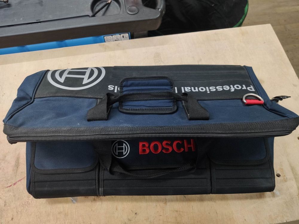 Bosch FSNBAG Carrying Bag For 63.3 Inch Track Saw Guide Rails