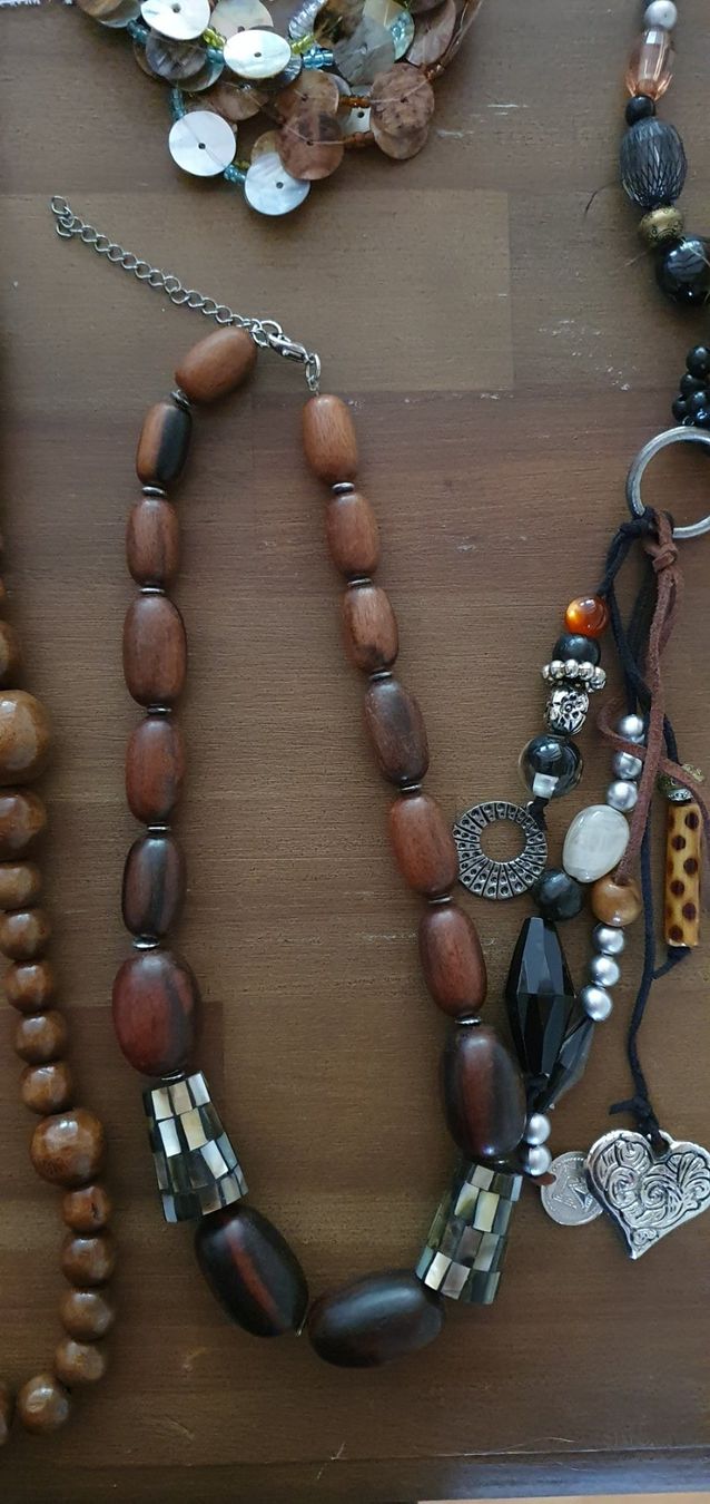 Ketten: Modeschmuck 9 Halsketten zum Top-Preis – Neu (gemäss Beschreibung) aus Hittnau von Gamoe 6