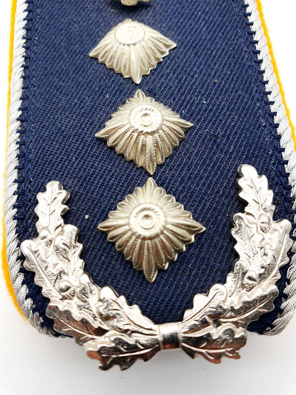 Uniformes: Patten – D'occasion à Zürich par Pipa2 2