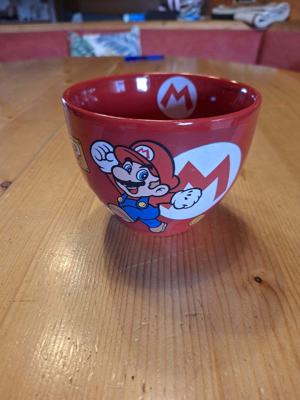 Coupes: Super Mario Schale rot – D'occasion à Meinisberg par MartinaM1972 3