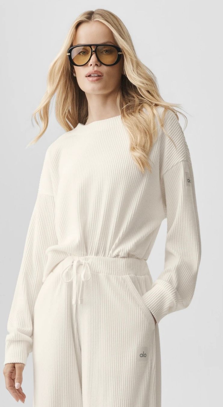 Alo Yoga Pullover & Sweatshirts: Pull – Neu und originalverpackt aus Genève von zna_bk9k 2