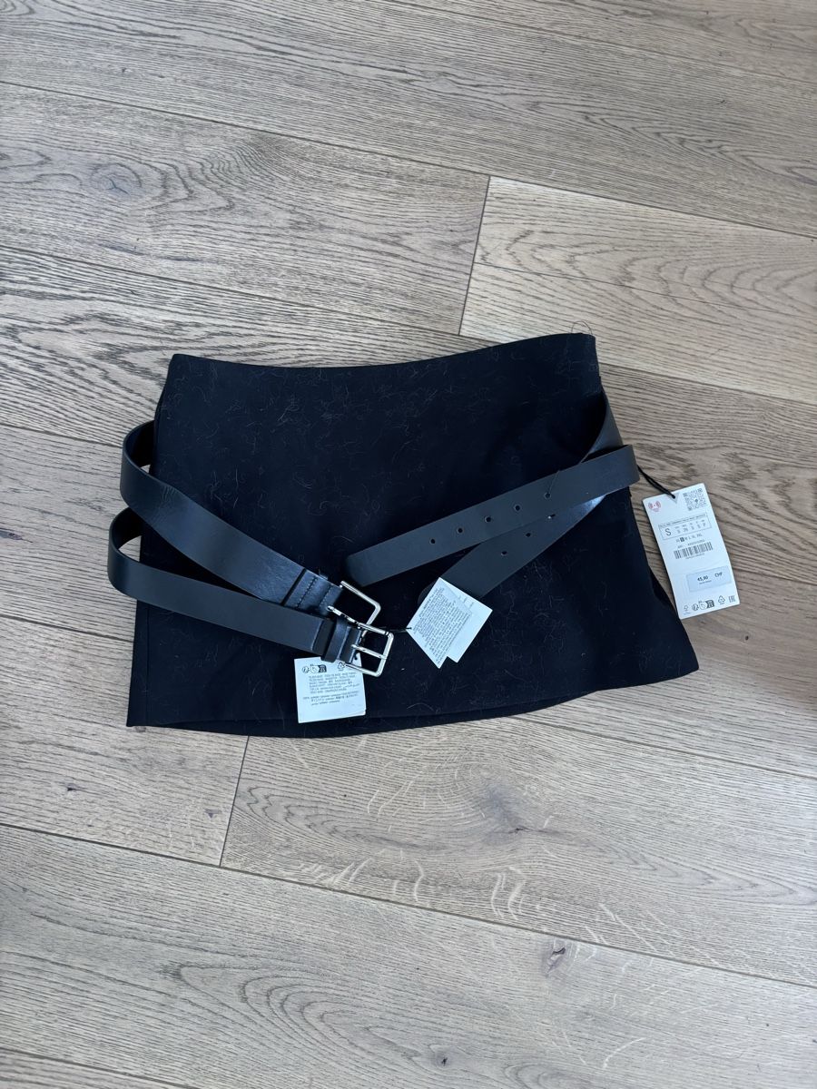 Röcke: Jupe courte avec 2 ceintures – Neu und originalverpackt aus Genève von bha_jcf5