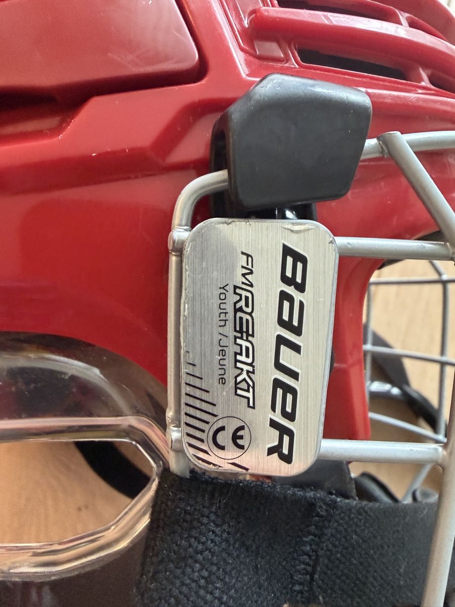 Bauer Caschi: Bauer Re-Akt Helm youth – Usato da Dänikon ZH venduto da baumgame 1