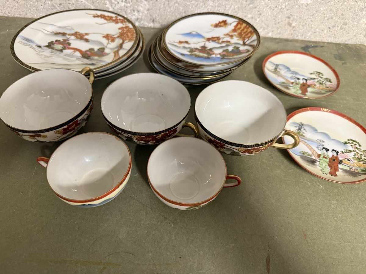Set di piatti: Asiatisches Teeservice – Usato da Birmenstorf AG venduto da Pat_roll.