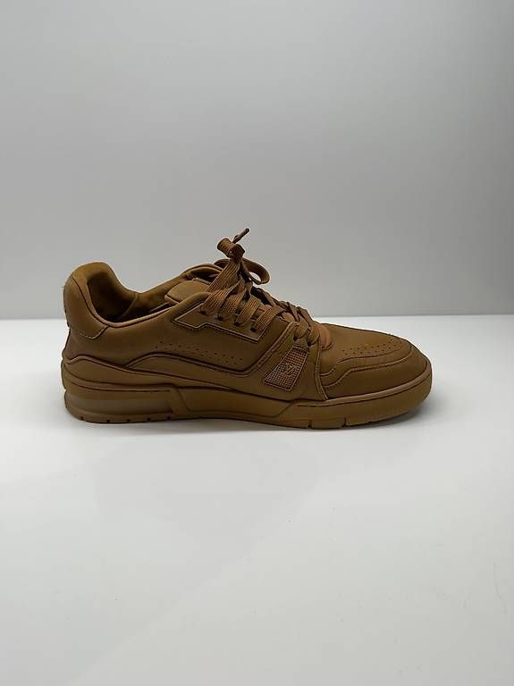 Louis Vuitton Scarpe da uomo: Sneakers Louis Vuitton tg. 8 UK – Nuovo (secondo la descrizione) da Giubiasco venduto da mat_n8k5 4