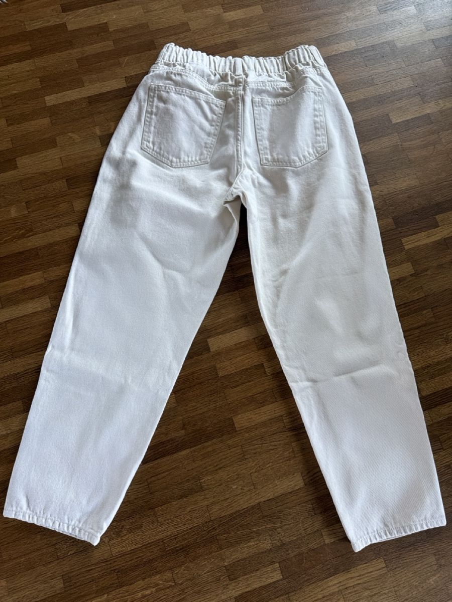 H&M Jeans: Jeans, H&M, Grösse 36, Top Zustand – Usato da Morgarten venduto da elabaumann_ch 2