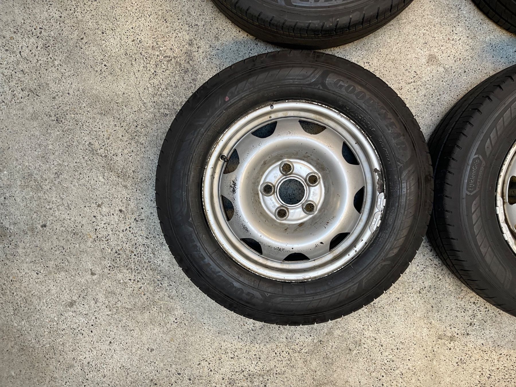 Volkswagen Felgen: 4Stk. Original 16 Zoll VW Sommerräder für T5,T6,T6.1 – Neu (gemäss Beschreibung) aus Grenchen von Swiss2540 5