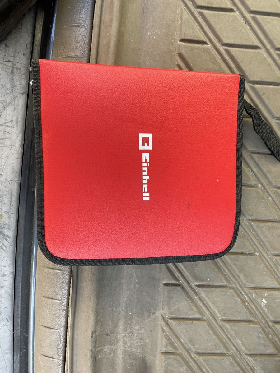 Einhell Caricabatterie: Einhell Starthilfe Powerbank Booster Starthilfekabel – Usato da Bern venduto da fotolog111 5