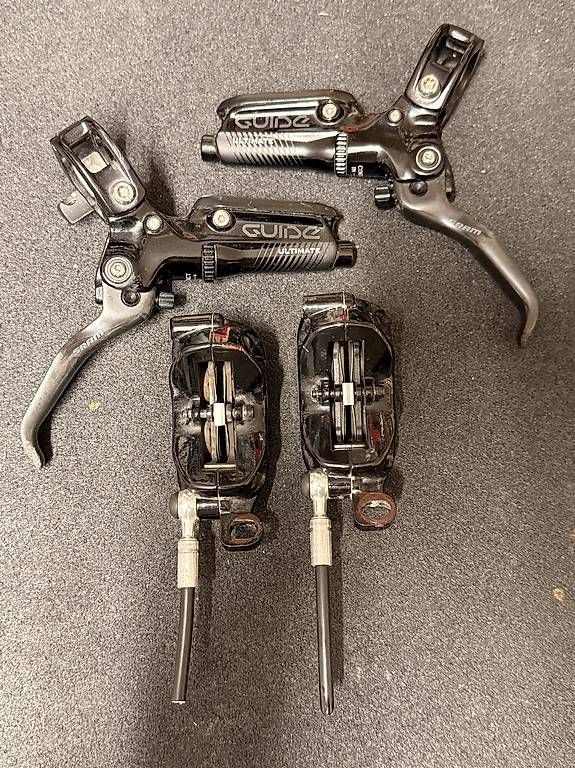 Pezzi di ricambio: SRAM GUIDE ULTIMATE 4-Kolben Bremsanlage – Usato da Untersiggenthal venduto da Topaz3 3
