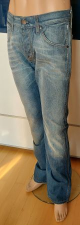 Neue Wrangler Herren Jeans Ace, Gr. 32/34 Regular