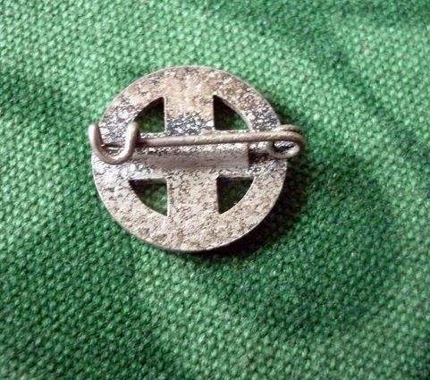 Plaquettes & Badges: Blutspender Abzeichen & Rotes Kreuz Klammer – D'occasion à Adliswil par di_hans 5