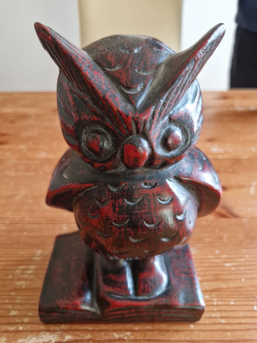 Statuette: Hangeschnitzte Eule  – Usato da Fislisbach venduto da mka_km8f