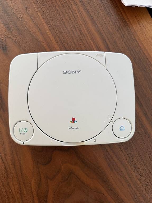 Console: Sony Playstation PS One Slim  – Usato da Neunkirch venduto da cristianli 1