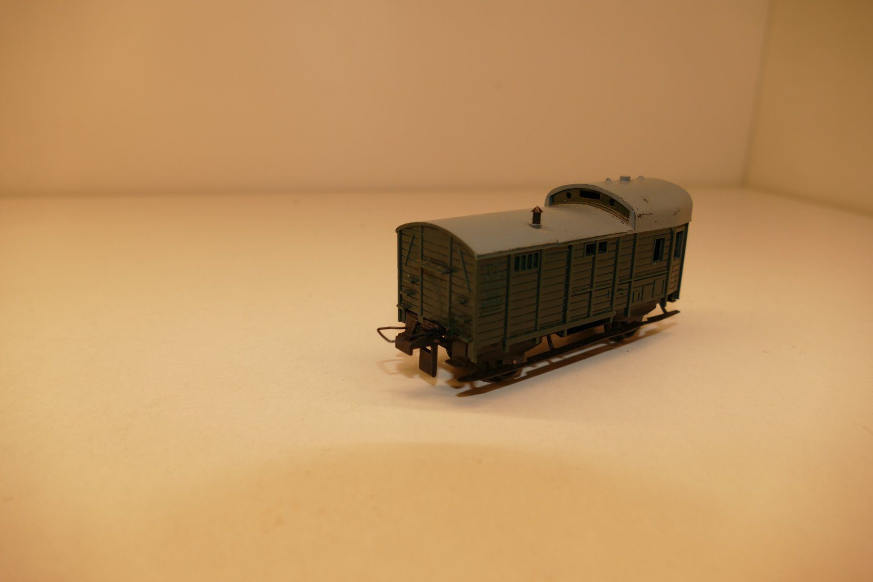 Trix Modelleisenbahnen: Trix Express H0: DB Packwagen – Gebraucht aus Niederhasli von rail-duerst 2