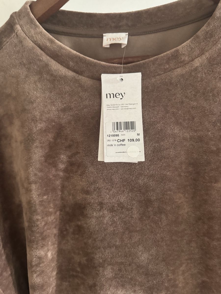 Completi & Tailleur: Mey Samt-Set Neu mit Etikett! – Nuovo e nell'imballaggio originale da zürich venduto da dalia06 1