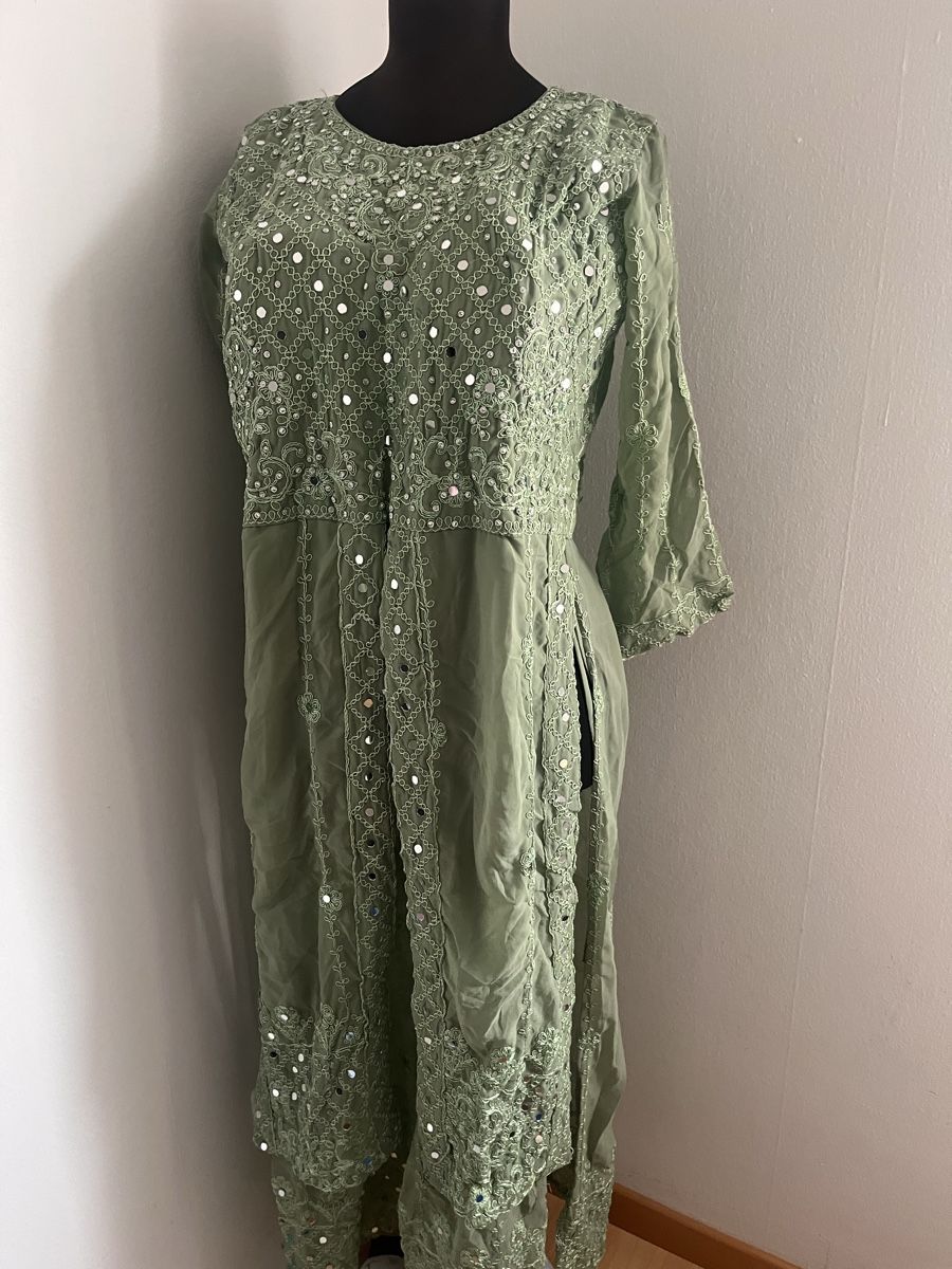 Vestiti: 3 pcs shalwar – Nuovo (secondo la descrizione) da Bösingen venduto da ash_jnn8 3