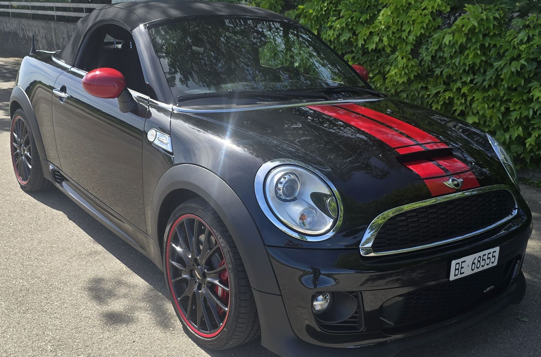 Mini Autos: Mini Cooper Cabriolet John Cooper Works – Gebraucht aus Liebefeld von Oberson98