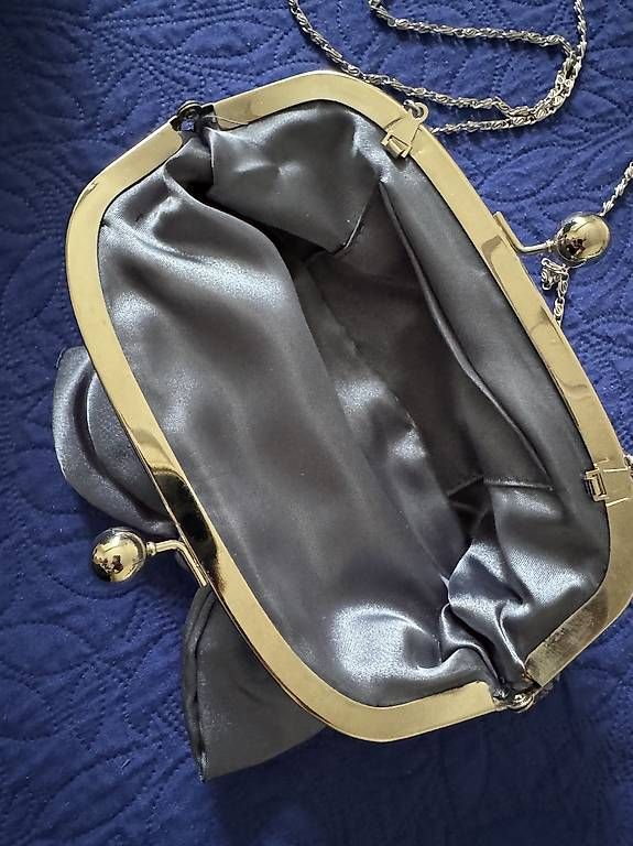 Borse da donna: Tasche  – Usato da St. Gallen venduto da EllyM. 2