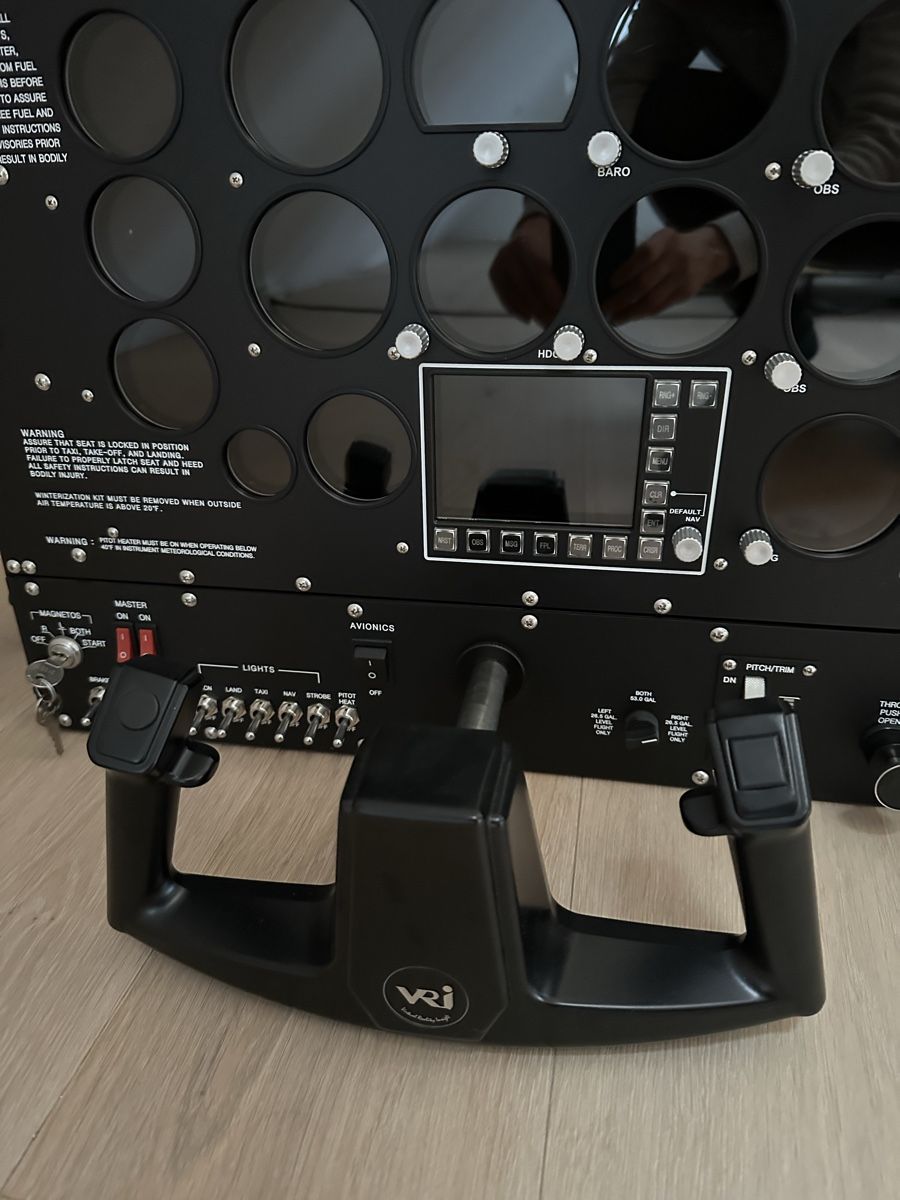 Giochi: VRI Prop Cockpit Trainer Flugsimulator – Nuovo (secondo la descrizione) da Spiegel b. Bern venduto da Nuffnuff 1