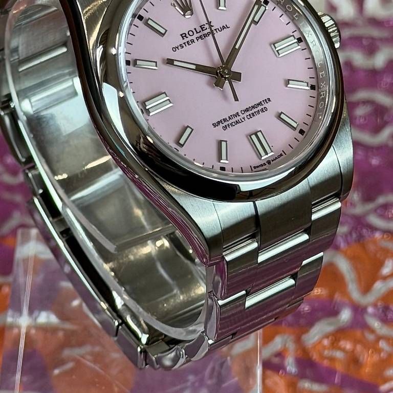 Montres: Rolex Oyster Perpetual 36mm 126000 – D'occasion à Genève par minty.watches 6