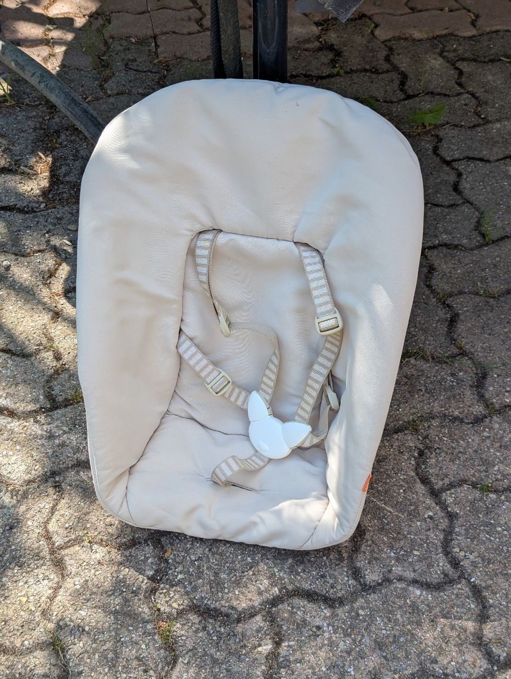 Stokke Seggioloni: Stokke Babyschale für TripTrap – Usato da Winterthur venduto da Solarville 3