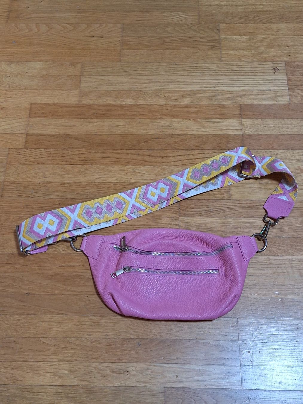 Borse da donna: Gürteltasche rosa aus Echtleder – Nuovo (secondo la descrizione) da Zimmerwald venduto da fasiwa 1