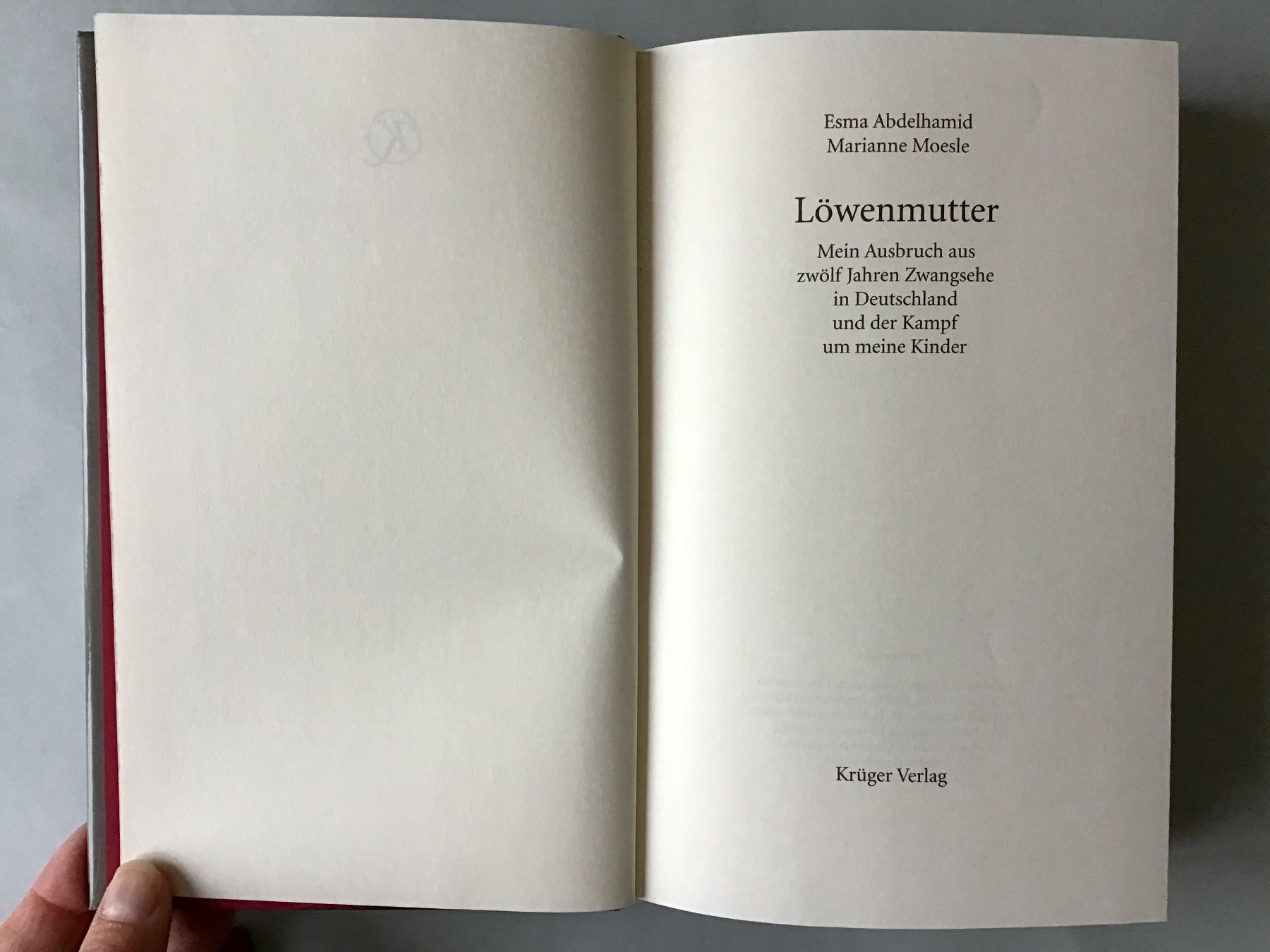 Libri: Biografie über Esma Abdelhamid - Löwenmutter – Usato da Bubendorf venduto da Alpenheidi 3