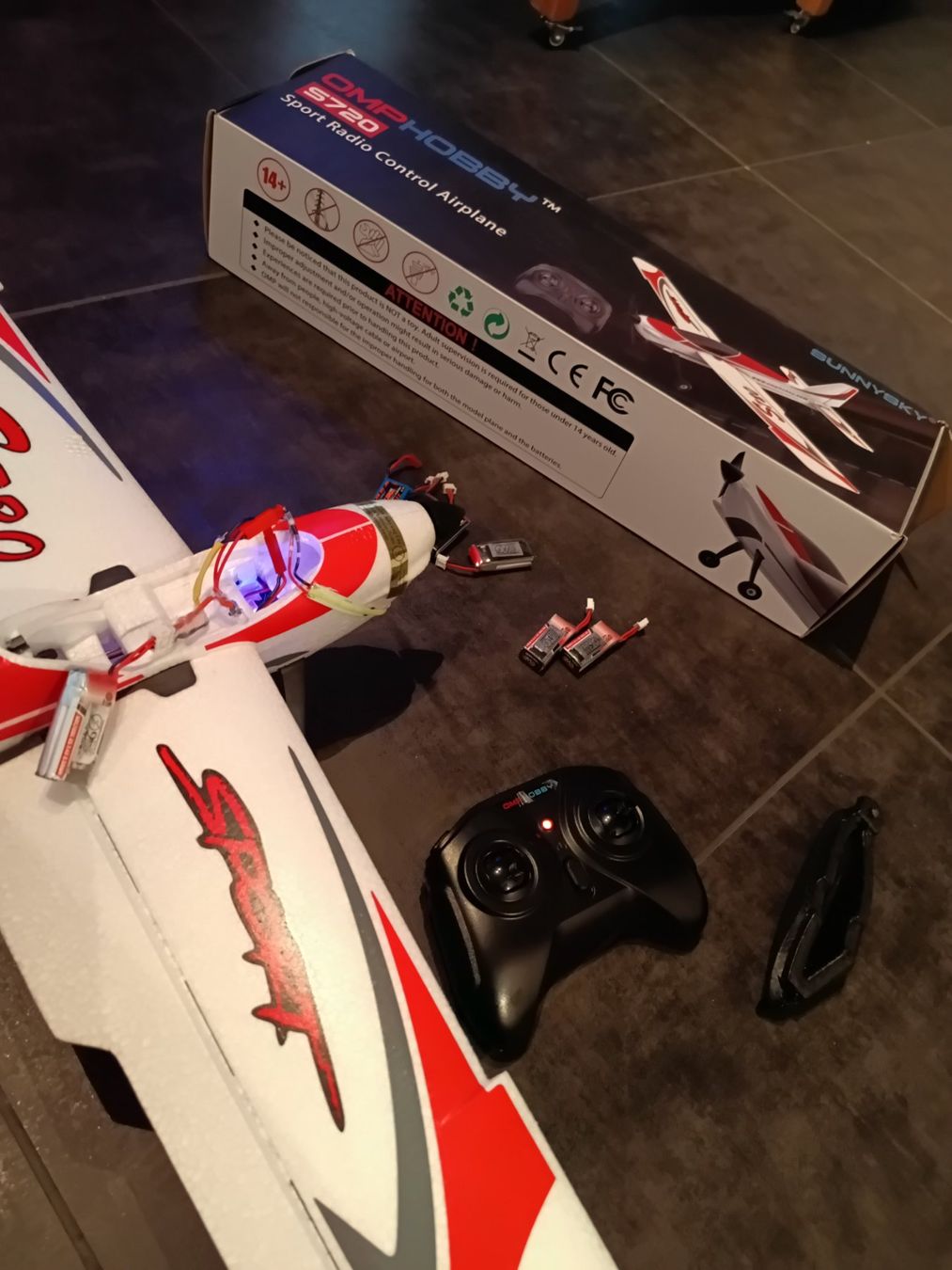 Omphobby RC Modellbau: OMPHobby S720 + 7 Akku + LED mod – Gebraucht aus Bertschikon (Gossau, ZH) von SJLPHI 3