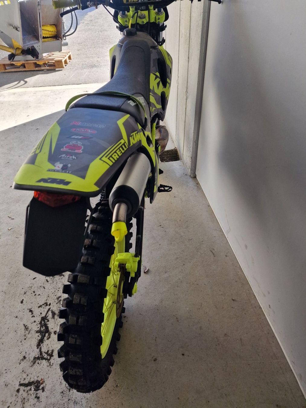 KTM Enduro: Top KTM EGS 250 2-Takt – Usato da Leukerbad venduto da Toxic8Ball 3