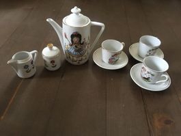 Süsses Kindertee-Set Porzellan handbemalt Mädchen Dekor