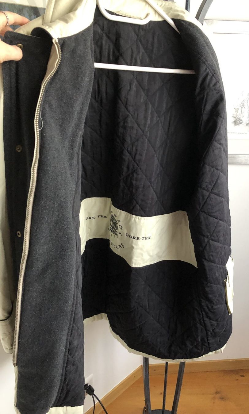 Jacken: Beige Jacke Schneiders mit Goretex Grösse 44 – Gebraucht aus Athenaz (Avusy) von Kurtzuegg 2