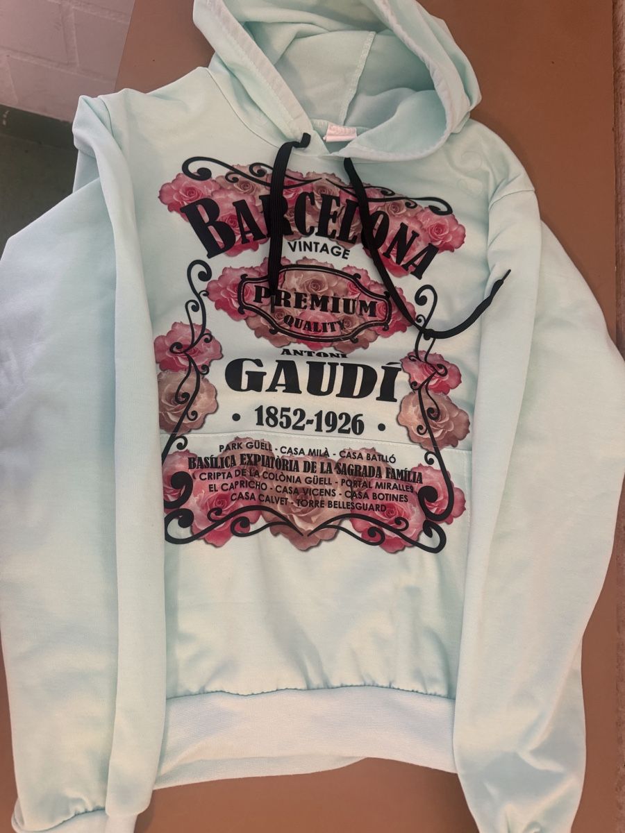 Maglioni & Felpe: Hoodie grösse S – Usato da Witterswil venduto da gsc_z6ts
